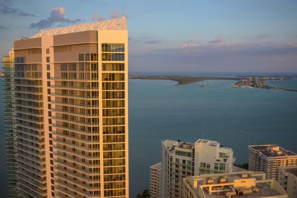 Lovely Upscale Condo Gorgeous View 2Bd 2Bath In Brickell Miami Extérieur photo