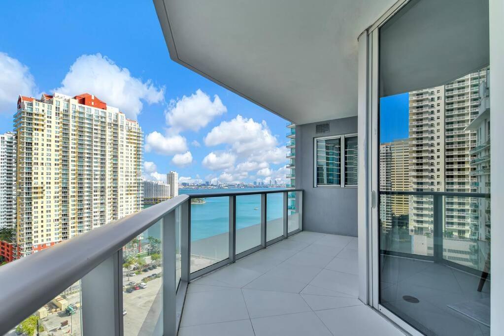 Lovely Upscale Condo Gorgeous View 2Bd 2Bath In Brickell Miami Extérieur photo